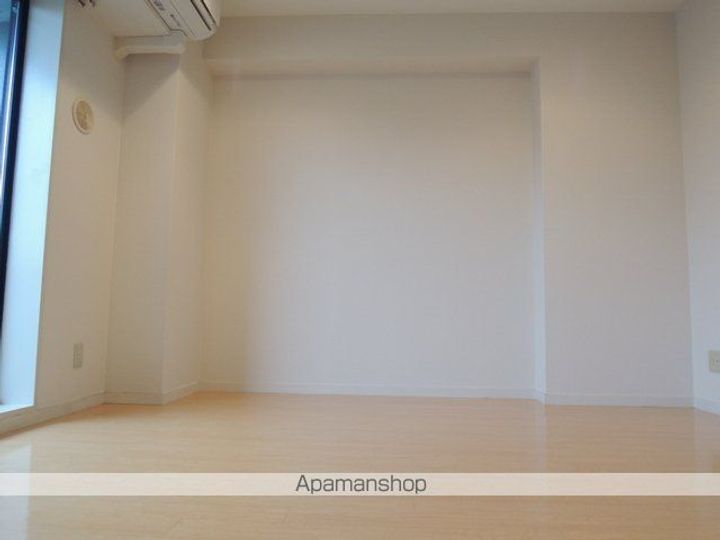 東京都世田谷区北沢1丁目の賃貸マンションの内装