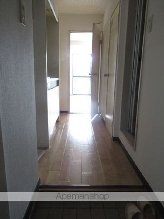 LEPARDS TOWN 台原406の玄関