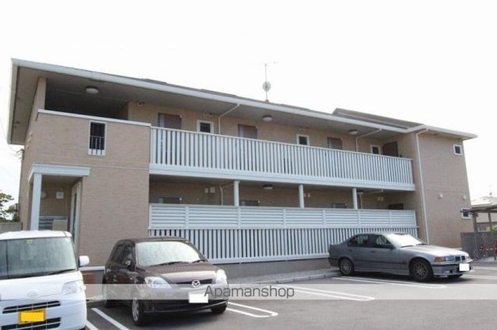 香川県高松市木太町の賃貸アパートの外観