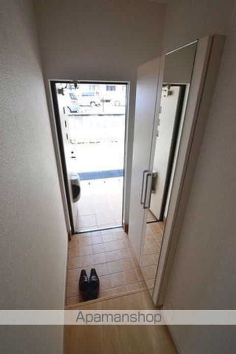 PIAGET萩原の内装