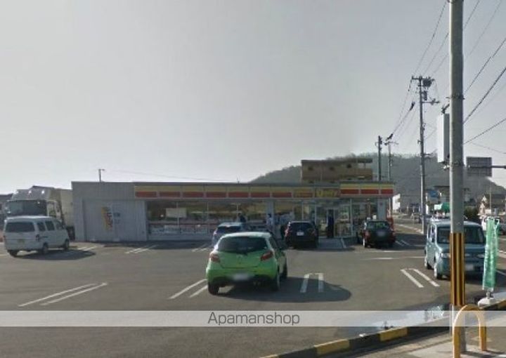 サウスプラザ六条201の周辺