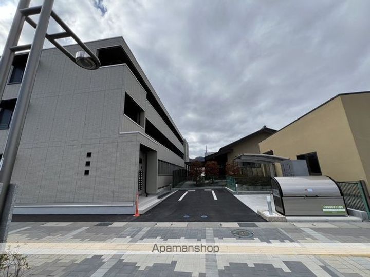 コラージュくりたの外観