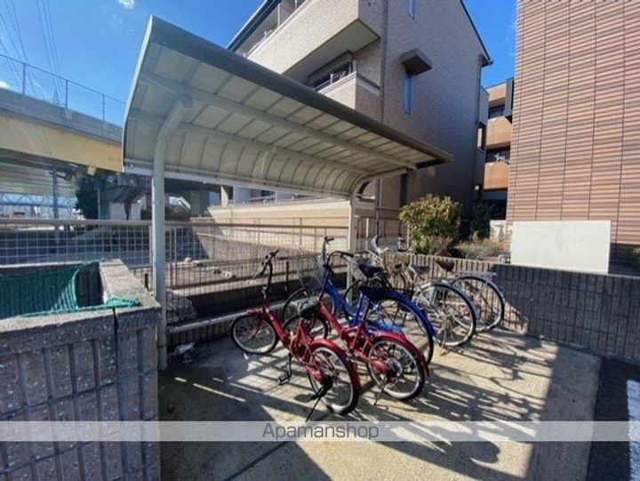 レオパレスソレアードⅡ104の外観