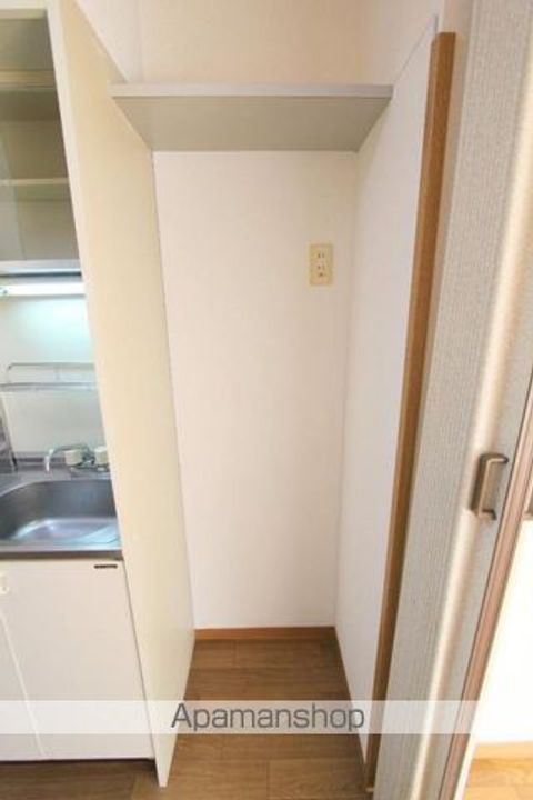 香川県高松市香西北町の賃貸マンションの内装