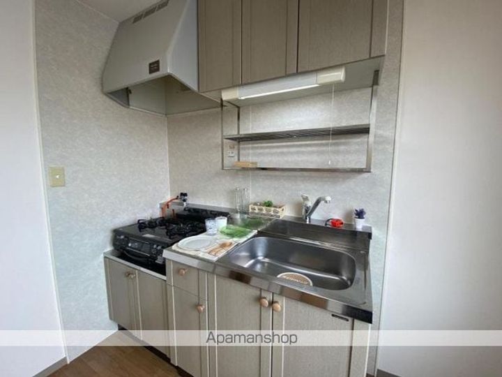 香川県高松市円座町の賃貸アパートのキッチン