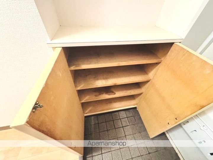 湯川パレス(ユノカワパレス)505の内装