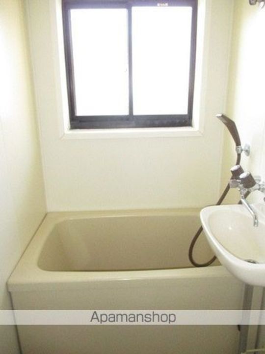 セゾンポルテニア101の風呂