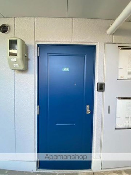 シャンボール瀬戸Ⅰ105の玄関