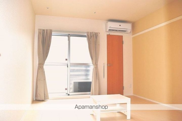 クレイノ平井丘Aの居間