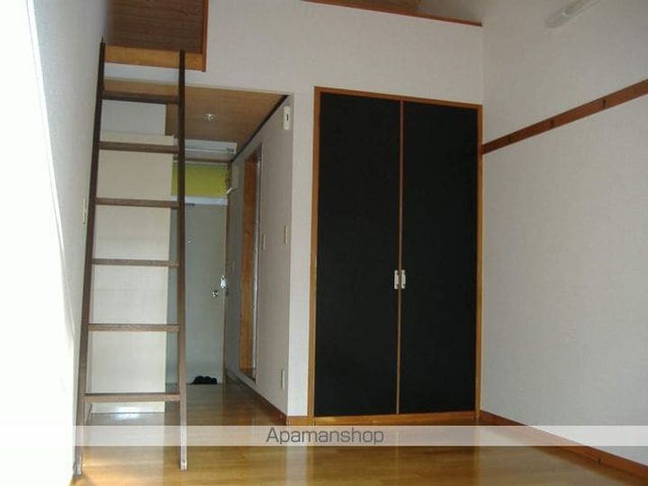 リゾート二反田の内装