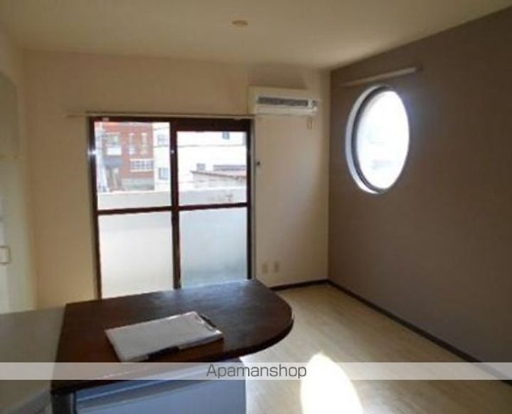 ラ・パルフェ・ド・コロン304の居間