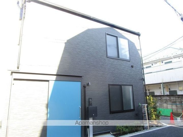 K21 BASESUGINAMIの外観