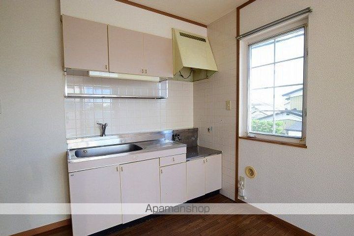 サンポエムC棟202のキッチン