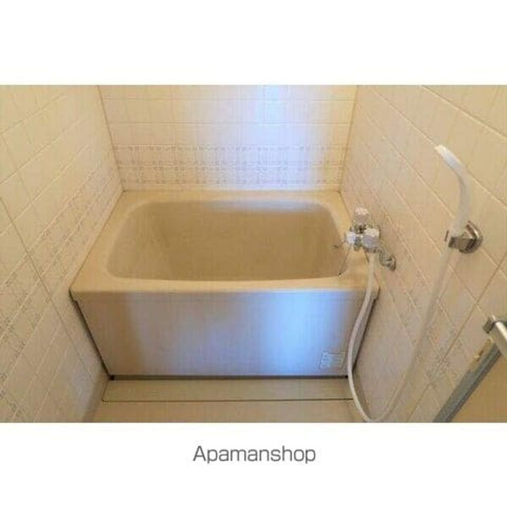 オオタかなれ川ハイツの風呂