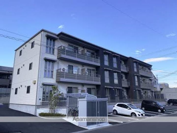 ベレオ新屋敷の外観