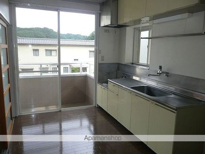 メゾンリッチ201のキッチン