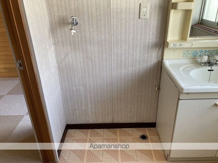 宮城県柴田郡柴田町槻木上町2丁目の賃貸アパートの内装