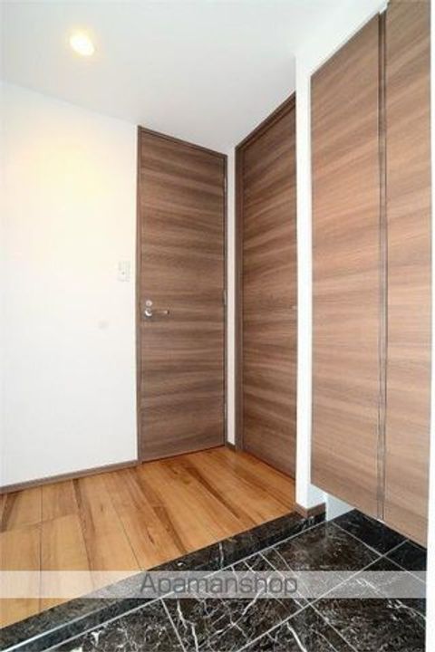 ステージグランデ尾久の玄関