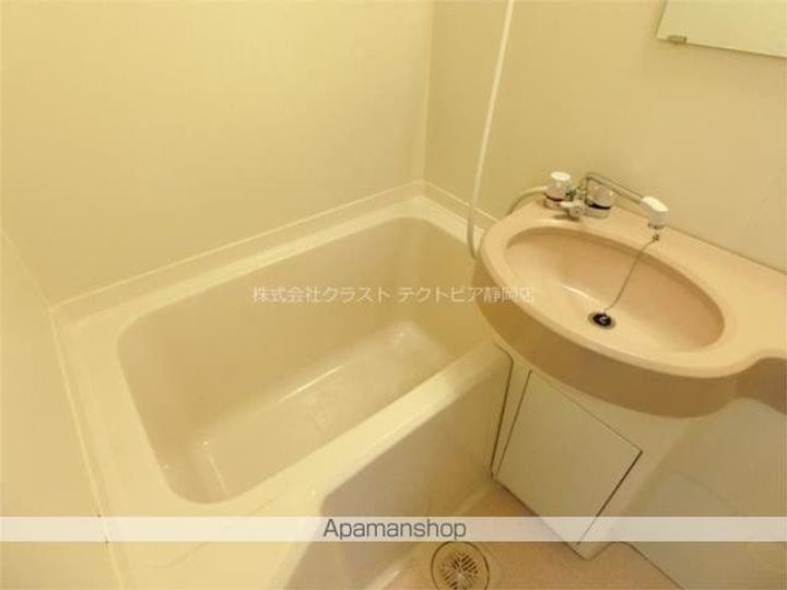 レジデンスヤマサIの風呂