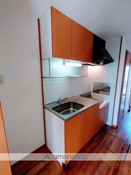 滋賀県彦根市川瀬馬場町の賃貸アパートのキッチン