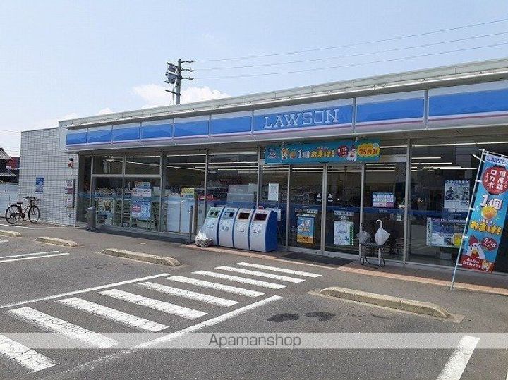 スクエアガーデンの周辺