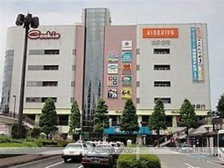 レオパレスローズ ワンの周辺