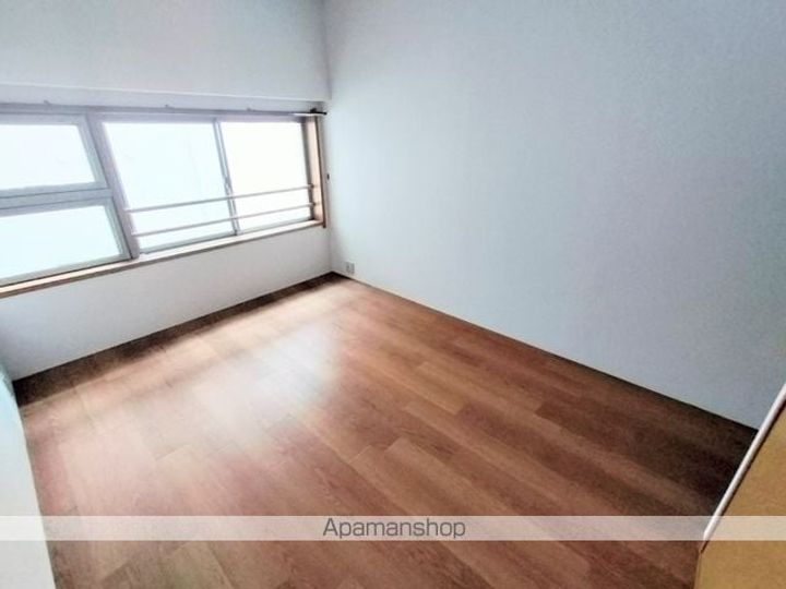 長野県長野市大字栗田の賃貸マンションの内装