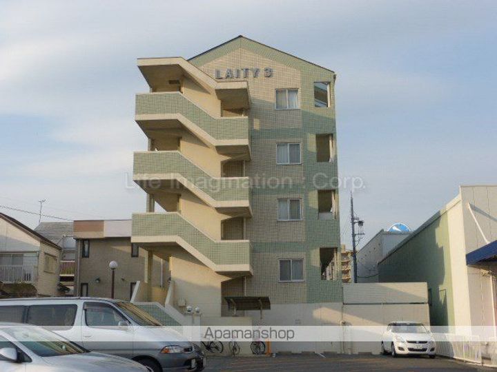 滋賀県大津市松山町の賃貸マンションの外観