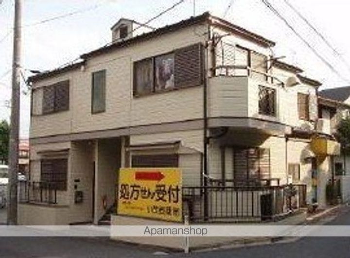 クレール小竹の外観