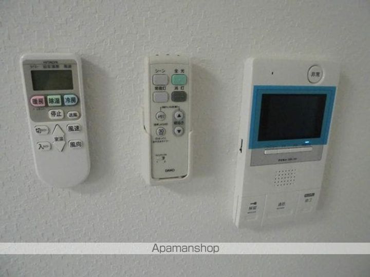 大阪府堺市堺区西永山園の賃貸マンションの内装
