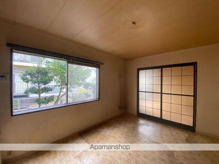 香川県高松市出作町の賃貸アパートの内装