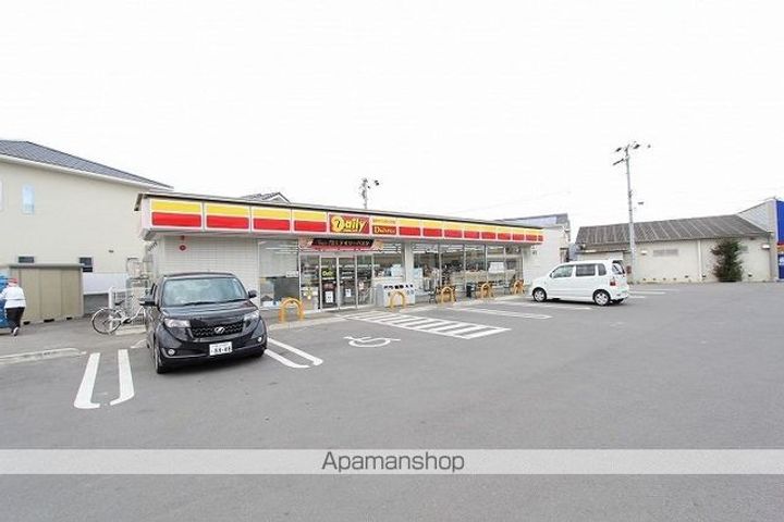 香川県高松市円座町の賃貸アパートの周辺