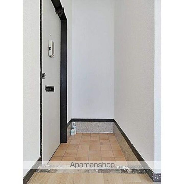 ムーニー若原の玄関