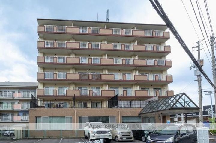 グローバル高松402の外観