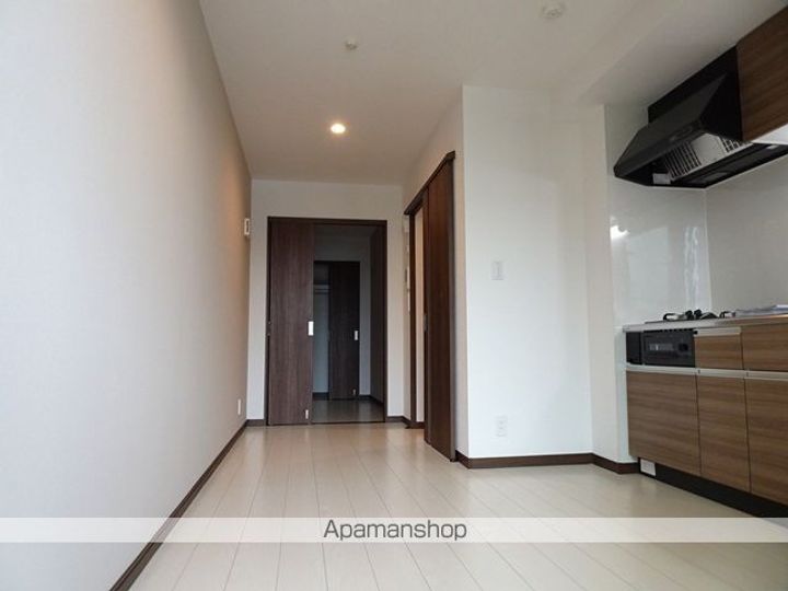 R−SMART福田町駅の居間