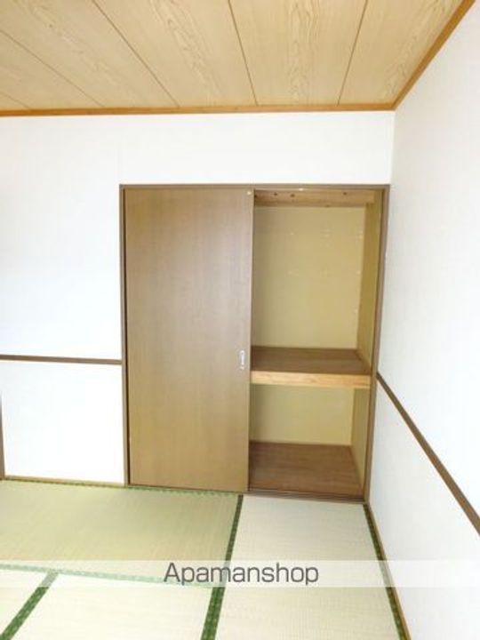 メゾン旭ヶ丘205の内装