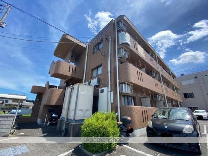 香川県高松市一宮町の賃貸マンションの外観