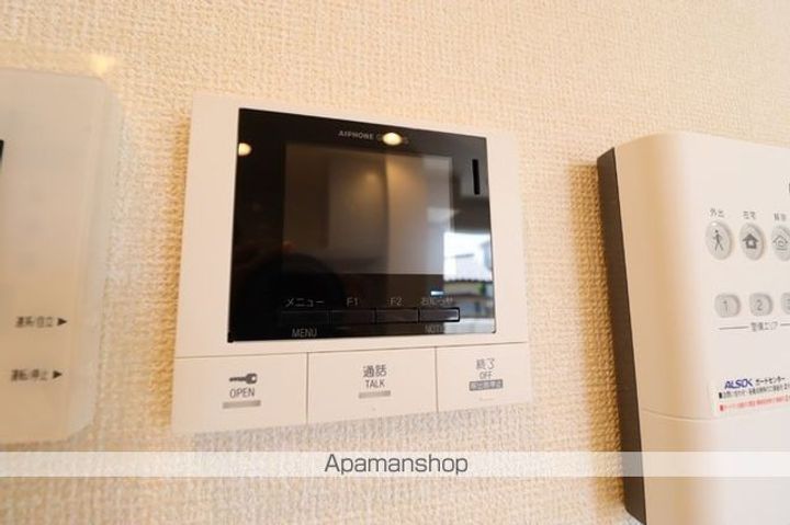 エスカレーズの内装