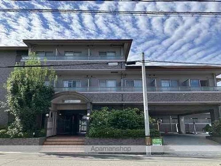 ベレーサ本山の外観