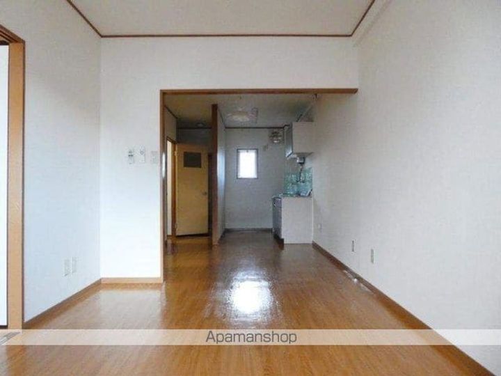 コーポ鈴木の居間