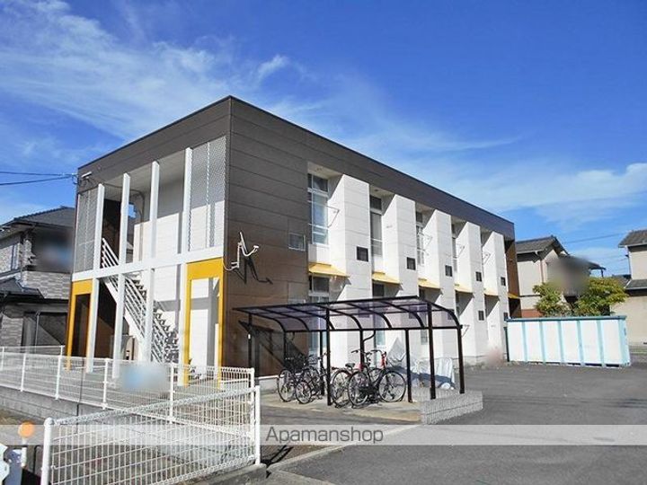 香川県高松市東山崎町の賃貸アパートの外観