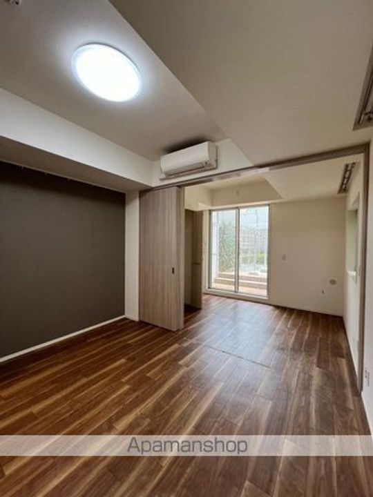 東京都中野区白鷺1丁目の賃貸マンションの内装