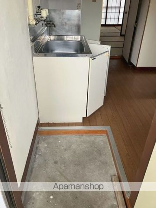 サカイコーポ201の玄関