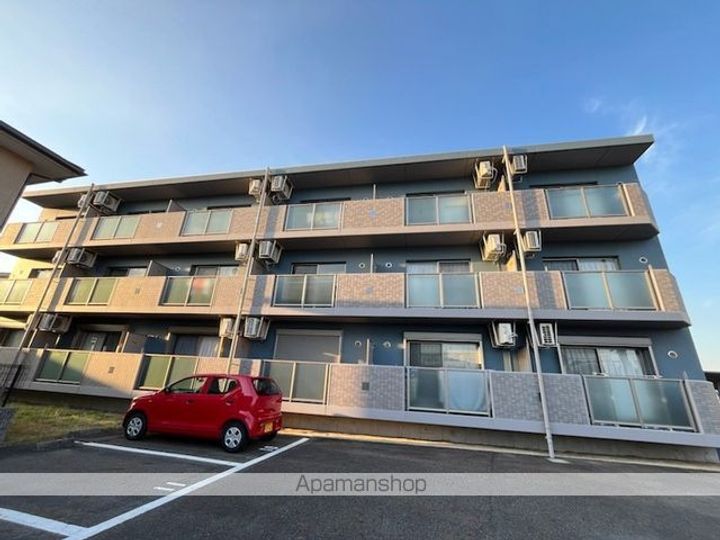 滋賀県大津市大将軍2丁目の賃貸マンション203の外観