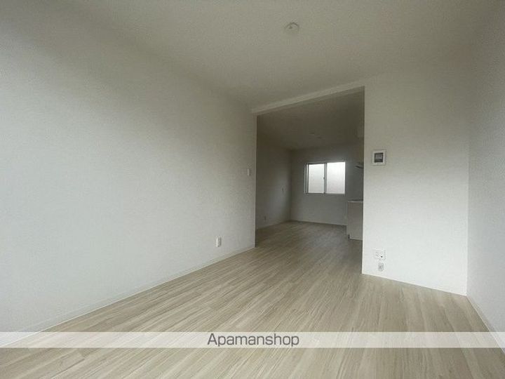 ハイツ幸町の居間