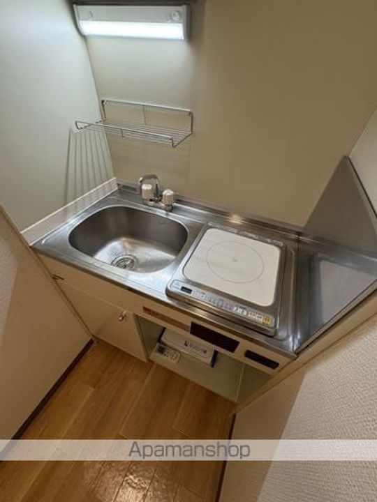 パレ ロイヤルビルのキッチン