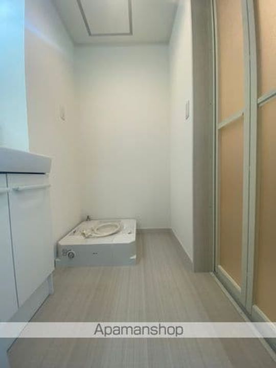 ソラーナ三郷中央201の内装