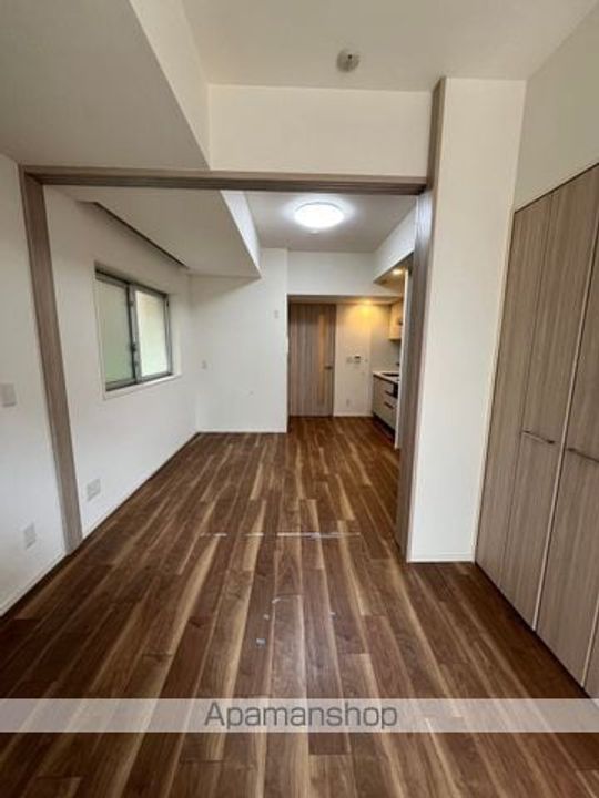 東京都中野区白鷺1丁目の賃貸マンションの内装