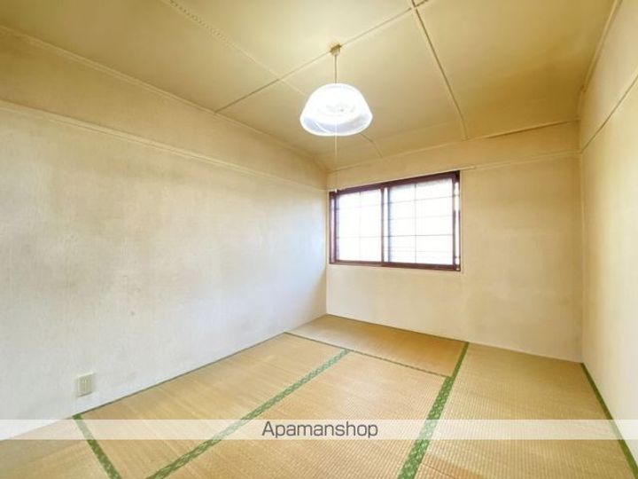 昭和1丁目3番一棟二戸左の内装