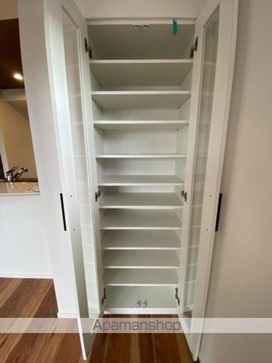 福岡県福岡市東区原田1丁目の賃貸マンションの内装